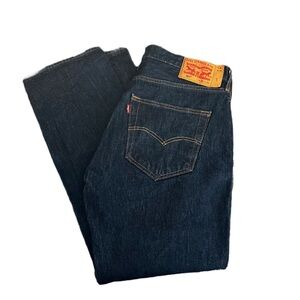 Levi’s 501 Men’s NWOT Classic Button Fly Strait Leg Jeans Size 36 x 32 Casual